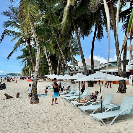 Calypso Beach And Dive Resort Manoc-Manoc Eksteriør bilde