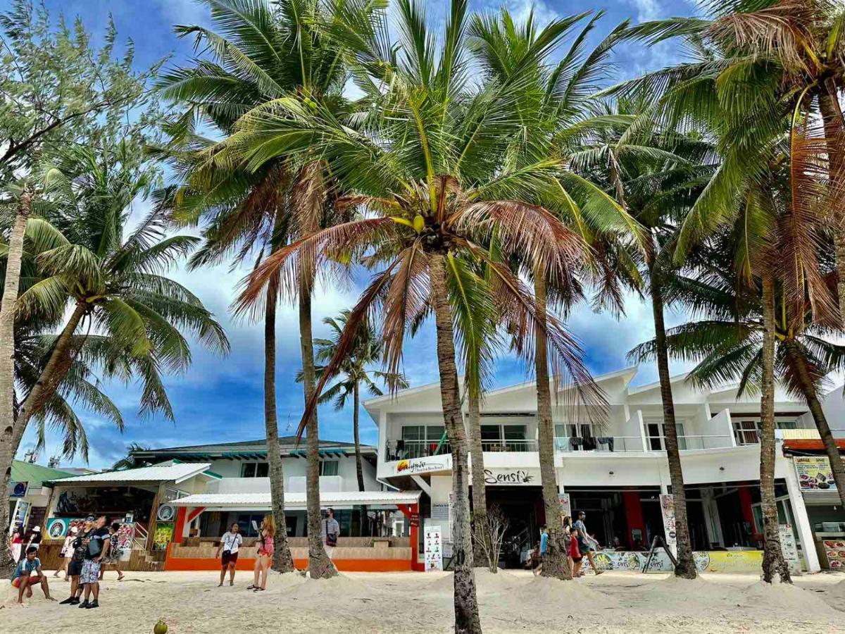 Calypso Beach And Dive Resort Manoc-Manoc Eksteriør bilde