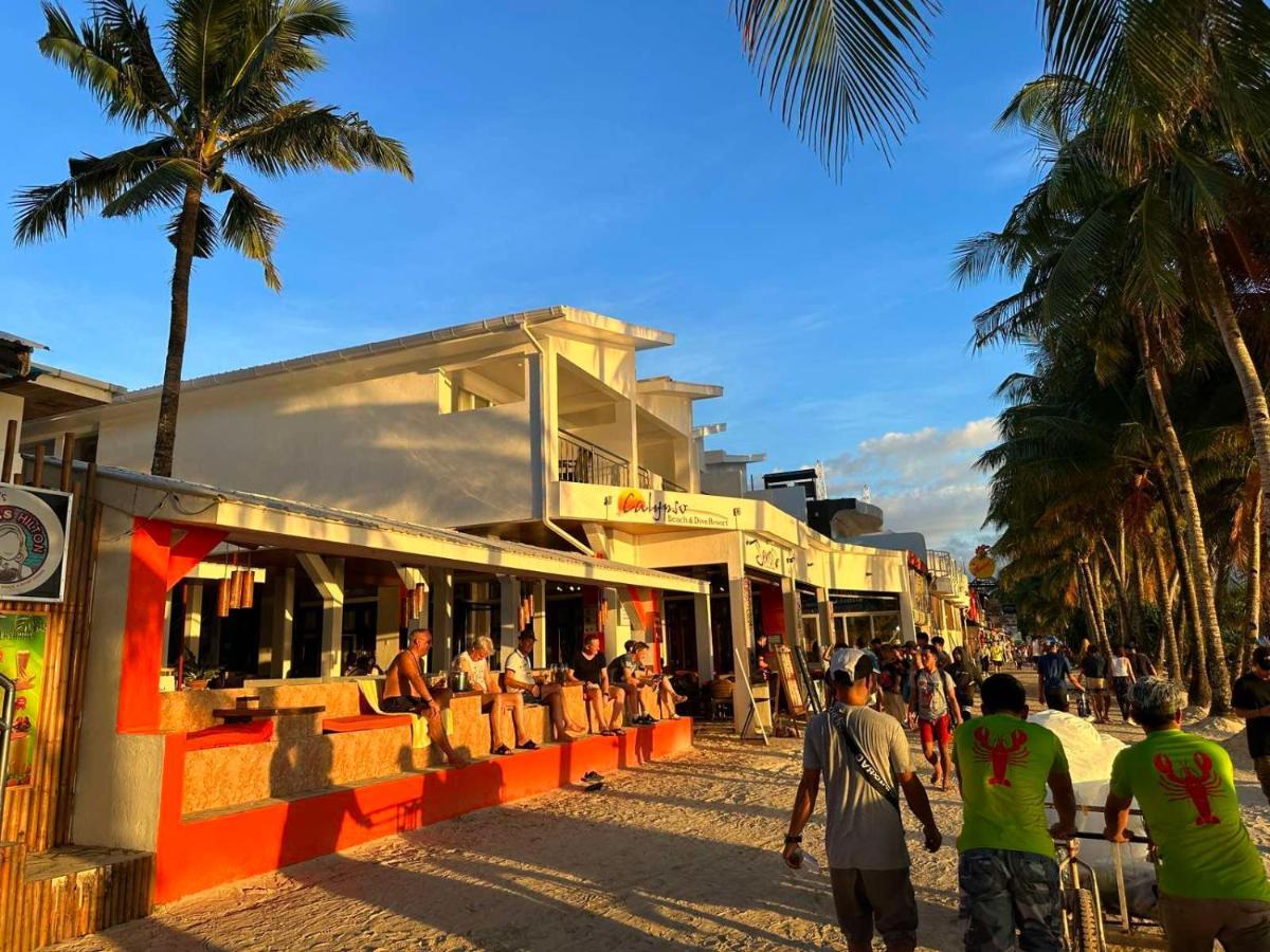 Calypso Beach And Dive Resort Manoc-Manoc Eksteriør bilde