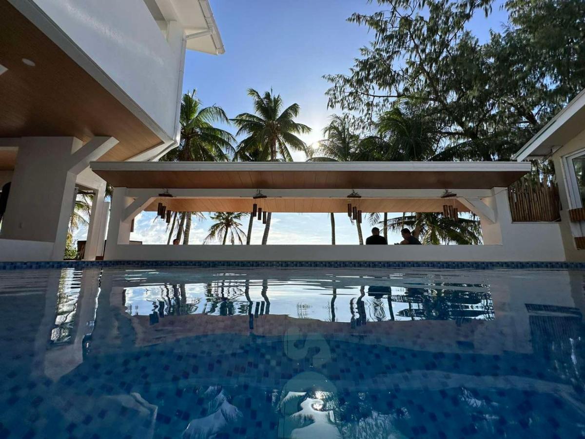 Calypso Beach And Dive Resort Manoc-Manoc Eksteriør bilde