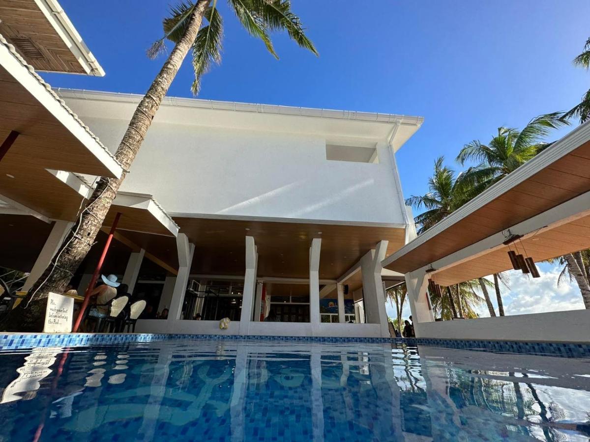 Calypso Beach And Dive Resort Manoc-Manoc Eksteriør bilde