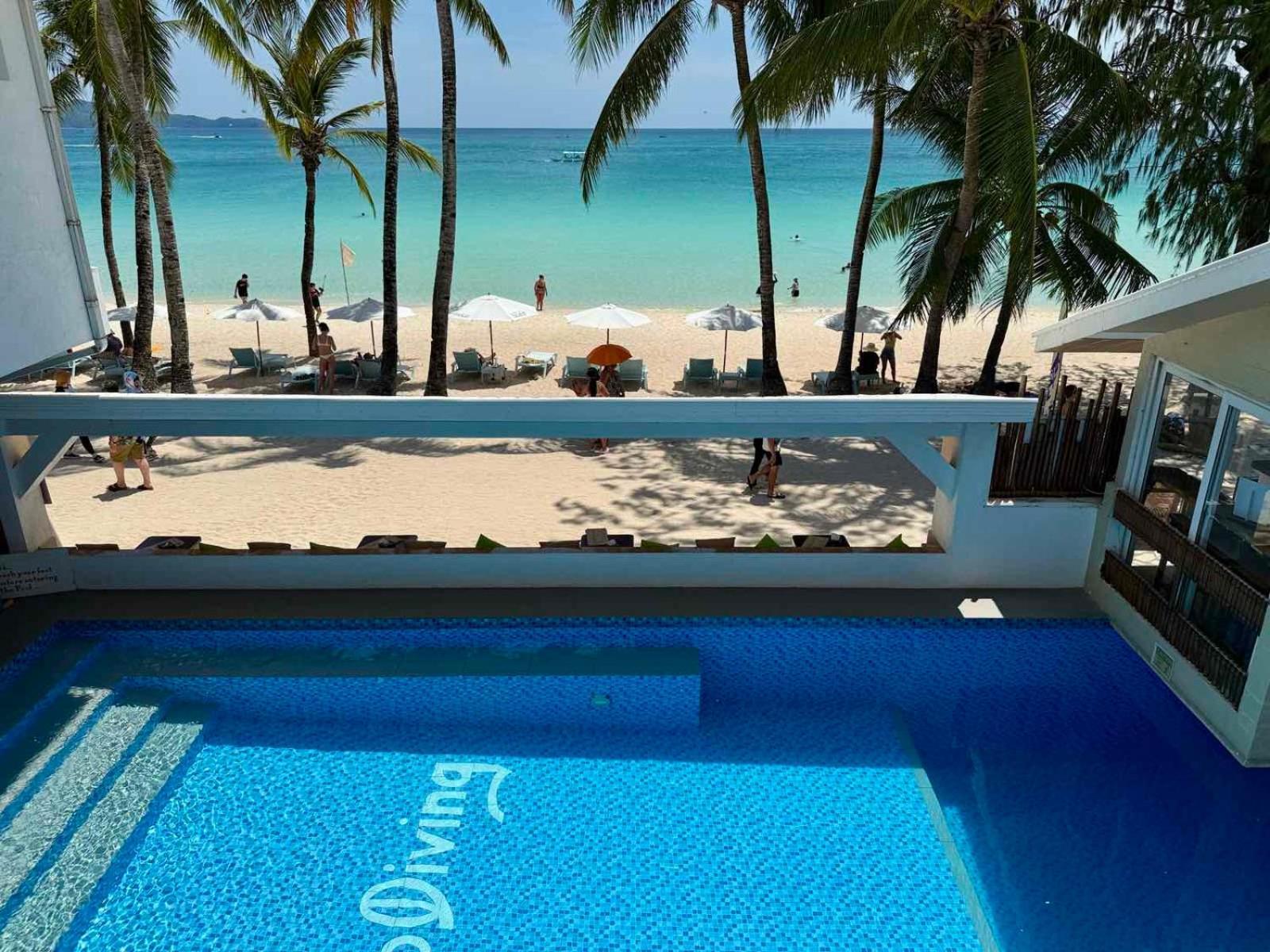 Calypso Beach And Dive Resort Manoc-Manoc Eksteriør bilde