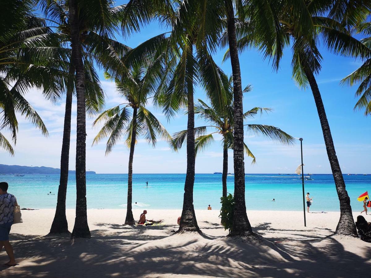 Calypso Beach And Dive Resort Manoc-Manoc Eksteriør bilde